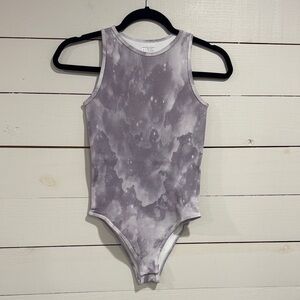 OQQ Gray & Purple Tie-Dye Bodysuit